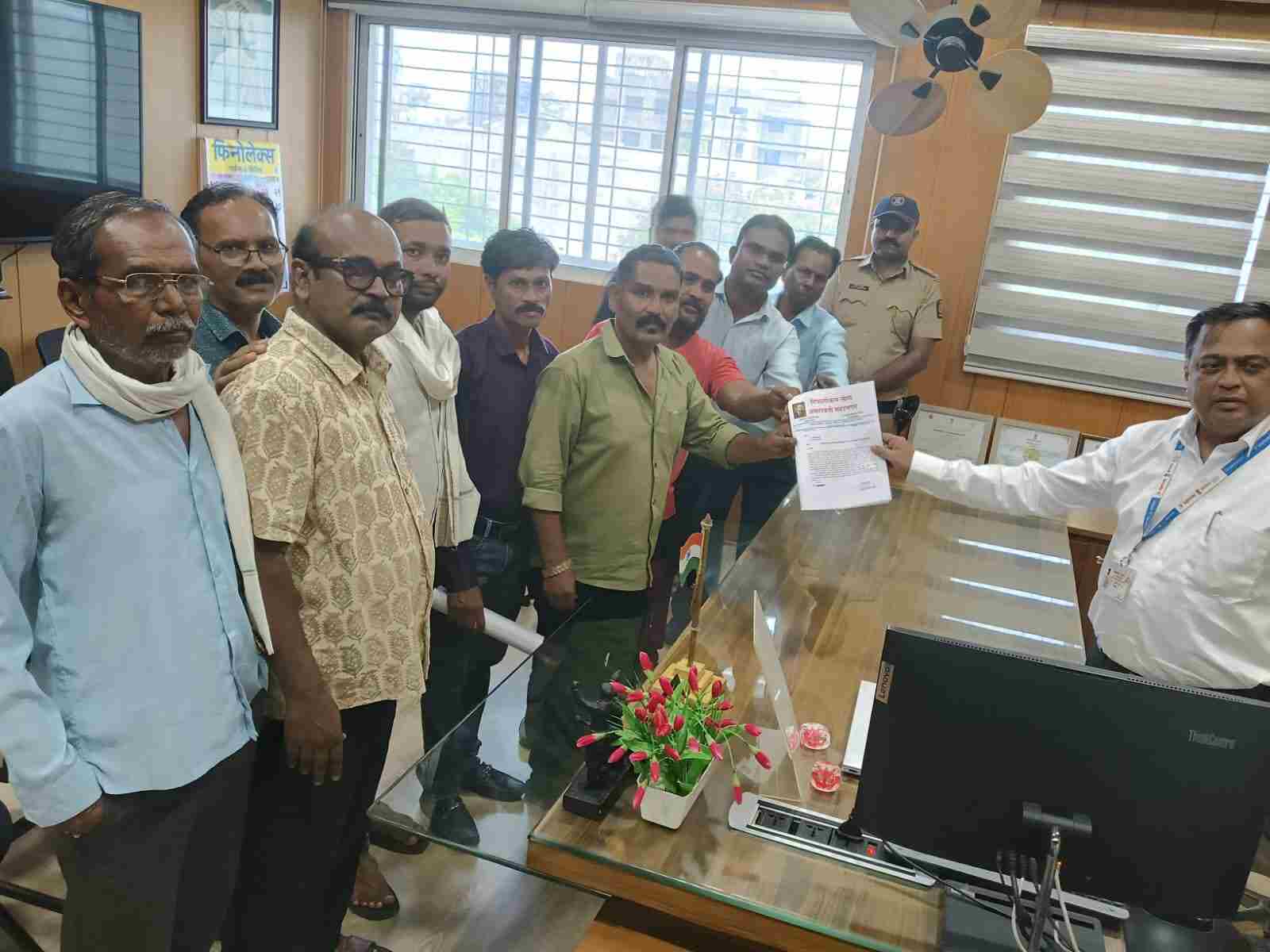 महानगरपालिकेने अमरावती शहरांमध्ये 1000 बेडचा दवाखाना सुरू करावा रिपब्लिकन सेनेची मनपा आयुक्तांना निवेदनाच्या माध्यमातून मागणी